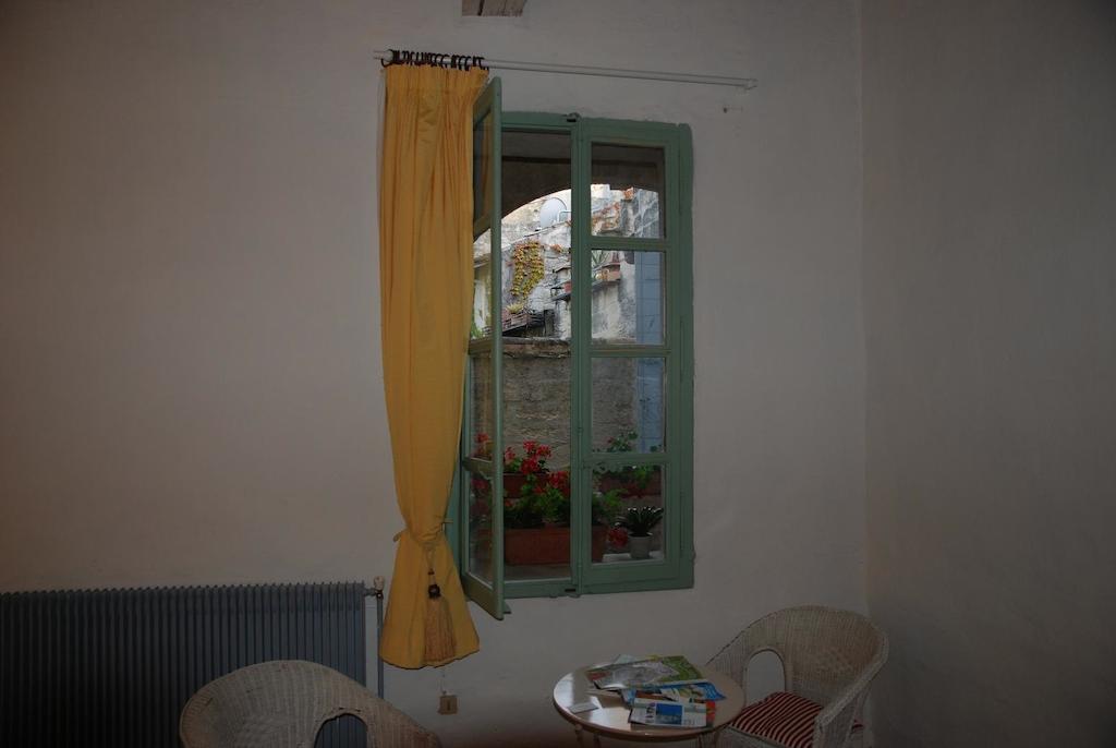 Le Richelieu Bed and Breakfast Uzès Eksteriør billede