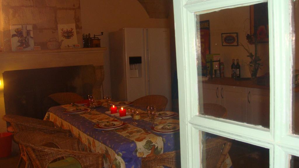 Le Richelieu Bed and Breakfast Uzès Eksteriør billede