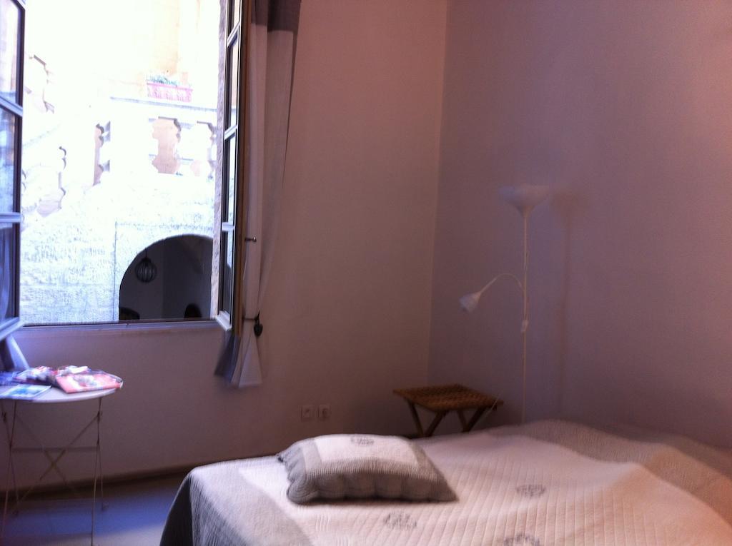 Le Richelieu Bed and Breakfast Uzès Værelse billede